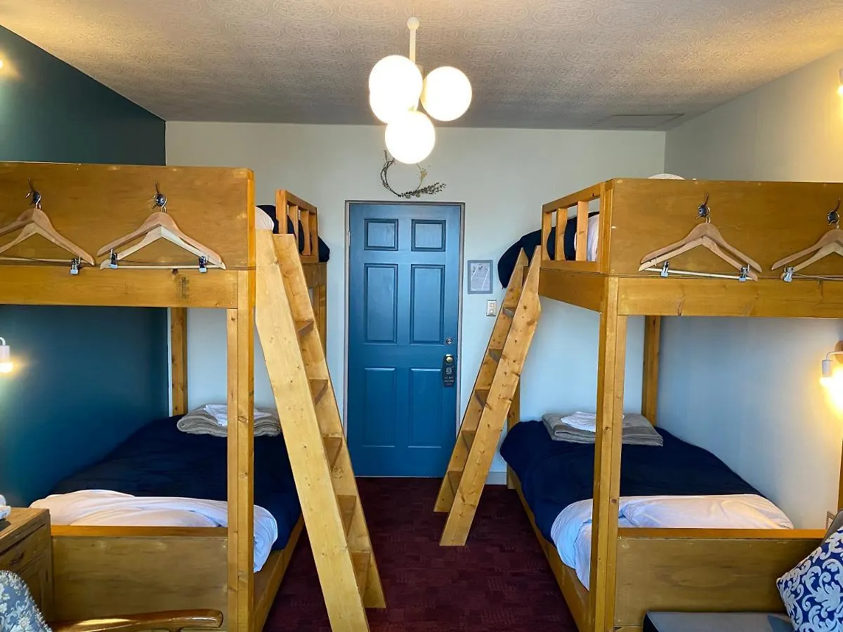 Hostel Little Barrel Otaru Japonia