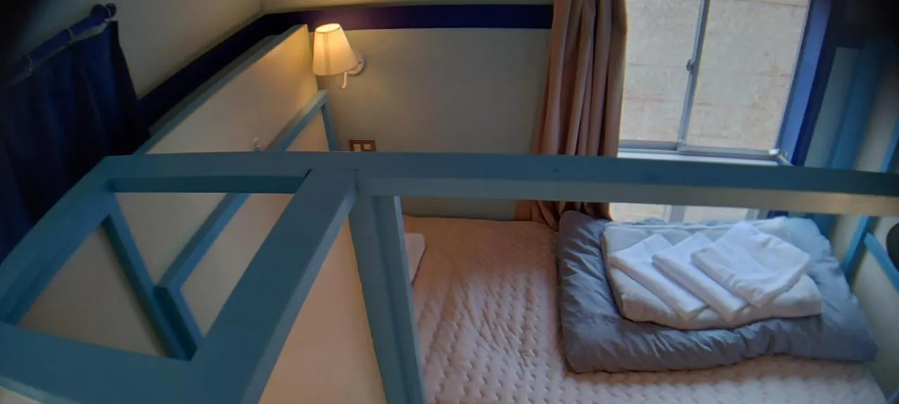Hostel Little Barrel Pansiyon Otaru